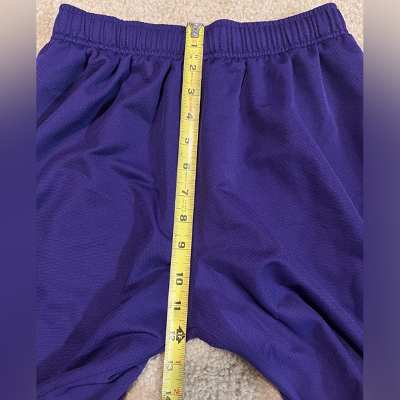 Nike Kobe Bryant dri-fit athletic shorts - Picture 8 of 9